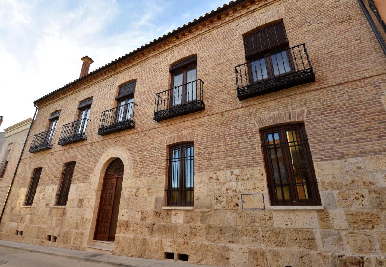 Sanmartina Hotel Becerril de Campos Exterior photo